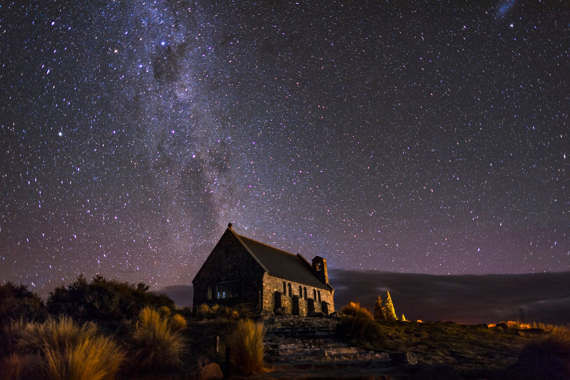 Lake Tekapo Church of the Good Shepherd stargazing